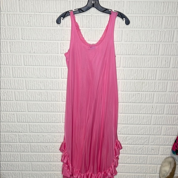 Vintage Lorraine Pink Lace Nightgown - Picture 2 of 4